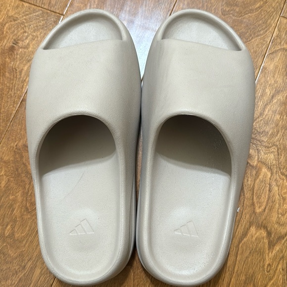 Yeezy Other - Yeezy Slides